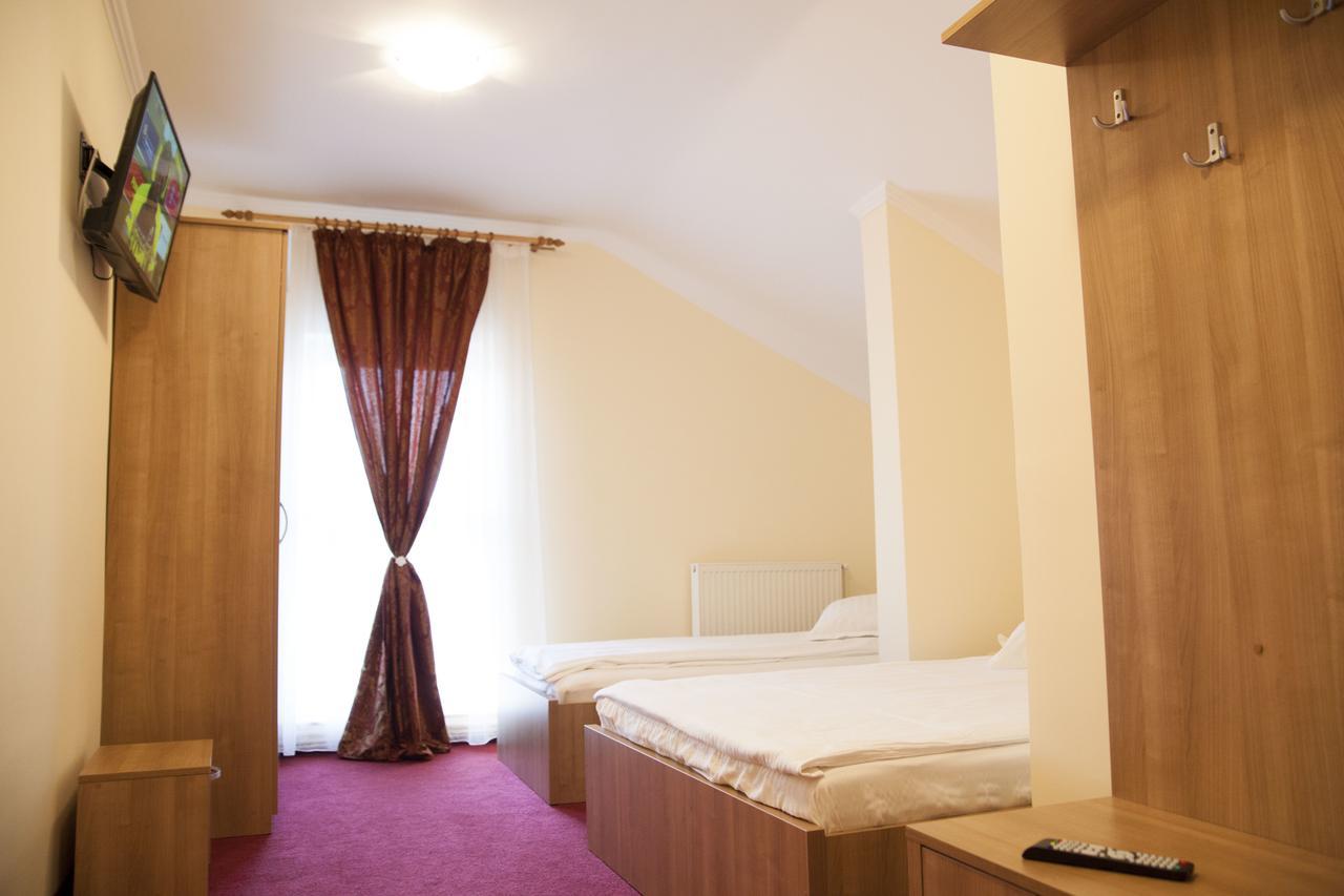 Cazare Fan Alba Iulia Ngoại thất bức ảnh