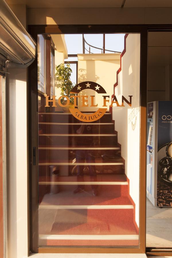 Cazare Fan Alba Iulia Ngoại thất bức ảnh